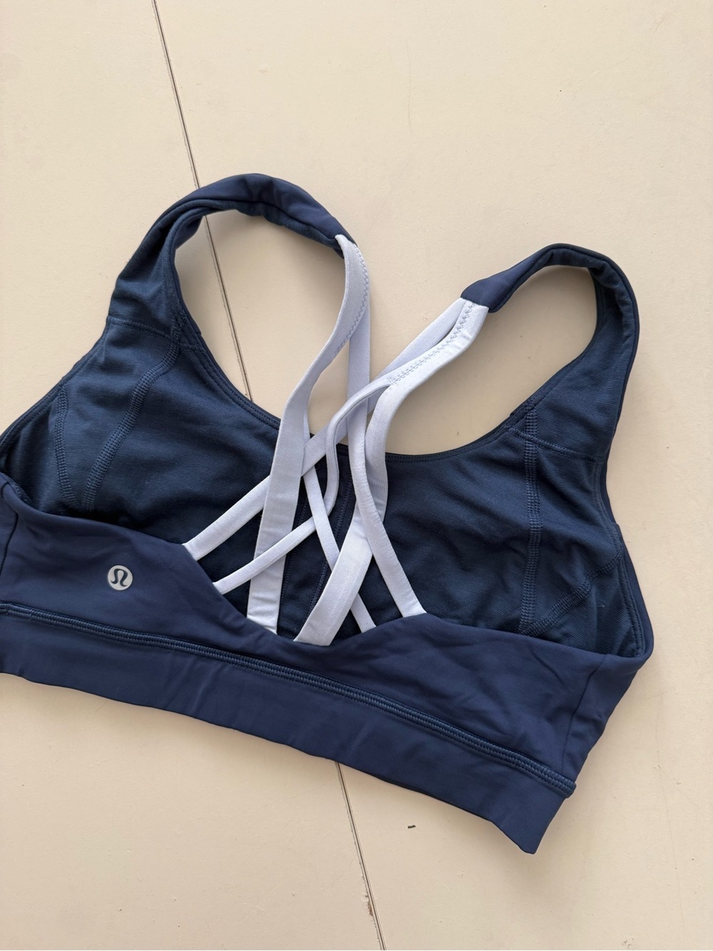 Lululemon Athletica Free to Be Serene Bra Navy & Light Blue Size 6 New No Tags